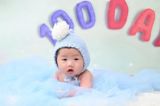 林州1岁宝宝睡觉翻来覆去